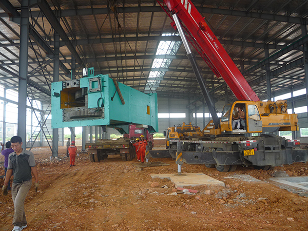 大型沖床吊裝 大型沖床吊裝