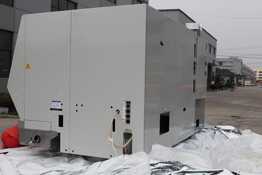 進(jìn)口精密加工中心搬運(yùn) 進(jìn)口精密加工中心搬運(yùn)